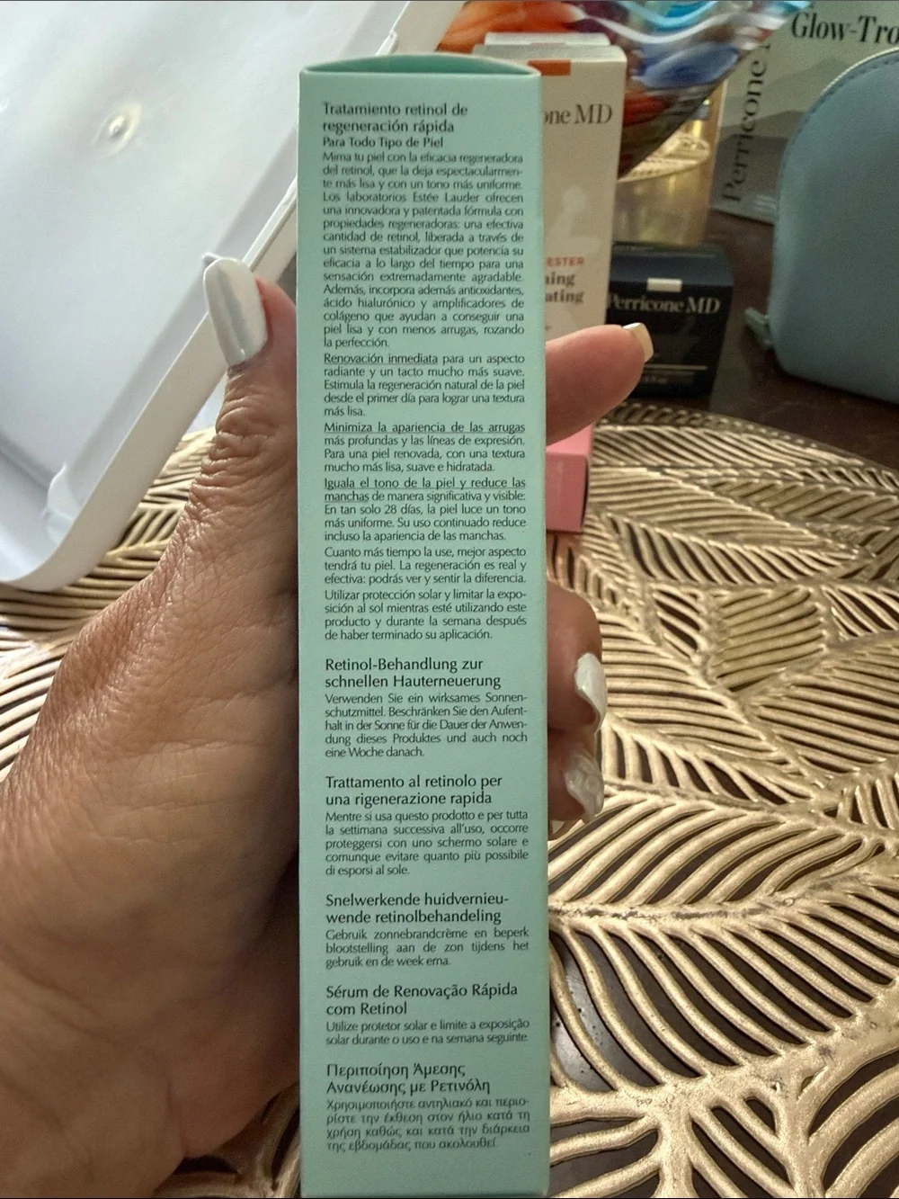 Estee Lauder Perfectionist Pro Retinol Treatment - Picture 2 of 4
